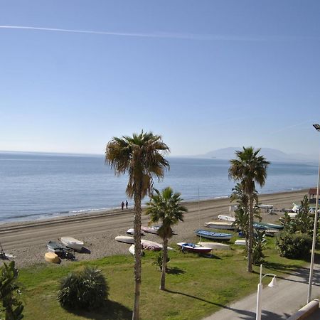 Apartamento Frente Al Mar,Primera Linea Rincón de la Victoria Exteriör bild