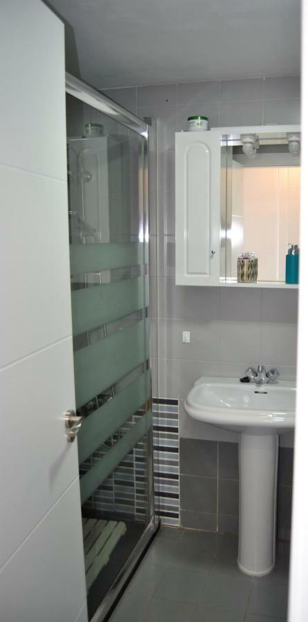 Apartamento Frente Al Mar,Primera Linea Rincón de la Victoria Exteriör bild