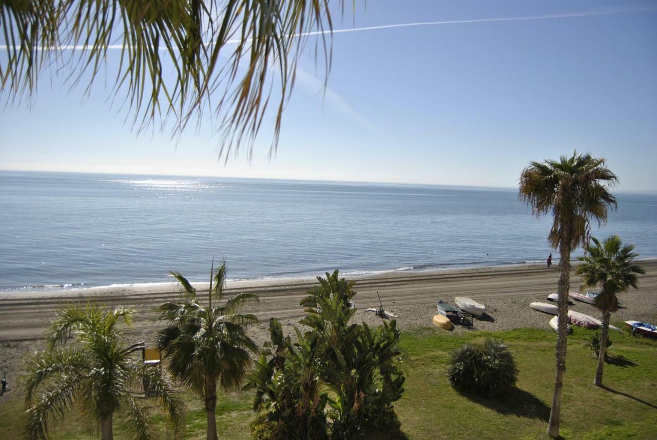 Apartamento Frente Al Mar,Primera Linea Rincón de la Victoria Exteriör bild